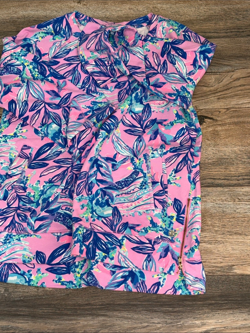 Lilly Pulitzer Sweatshirt - Picture 4 of 5